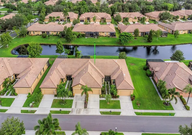 Photo 1 of Single family home for sale at 114 Shell Fls Dr, Apollo Beach, FL 33572 | MLS# TB8547591 | Listing updated on 2026-09-11