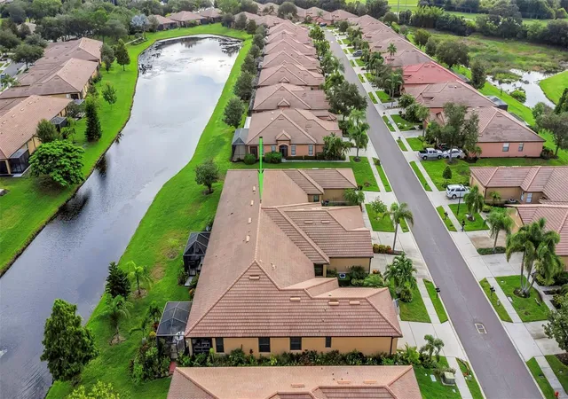 Photo 3 of House for sale at 114 Shell Fls Dr, Apollo Beach, FL 33572 | MLS# TB8547591 | Listing updated on 2026-09-11
