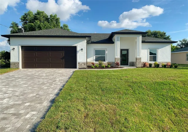 Photo 1 of Single family home for sale at 2722 Nanette Ln, North Port, FL 34286 | MLS# O6440947 | Listing updated on 2026-09-11