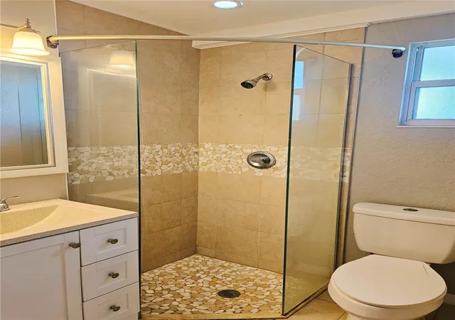 Photo 4 of Single family home for sale at 4042 Dartmouth Ave N, Saint Petersburg, FL 33713 | MLS# G5117644 | Listing updated on 2026-10-24