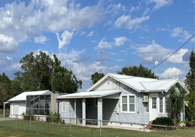Photo 3 of Single family home for sale at 149 County Rd 640, Lake Wales, FL 33859 | MLS# TB8547604 | Listing updated on 2026-09-11