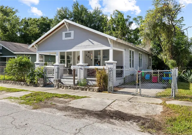 Photo 3 of Single family home for sale at 2312 E 23rd Avenue, Tampa, FL 33605 | MLS# TB8547609 | Listing updated on 2026-10-06