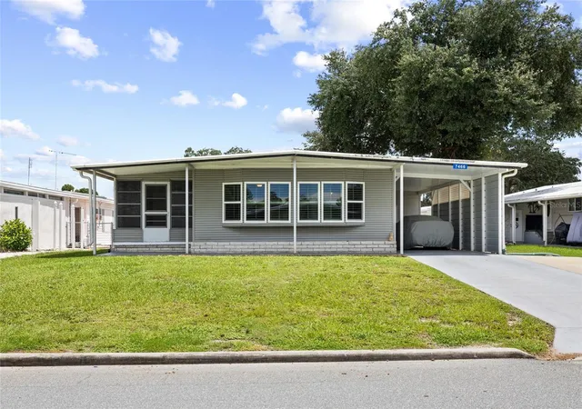Photo 2 of Manufactured home for sale at 7466 Western Cir Dr, Brooksville, FL 34613 | MLS# W7889435 | Listing updated on 2026-09-11