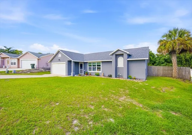 Photo 2 of Sale Pending at 838 Satin Leaf Cir, Ocoee, FL 34761 | MLS# O6440986 | Listing updated on 2026-09-15