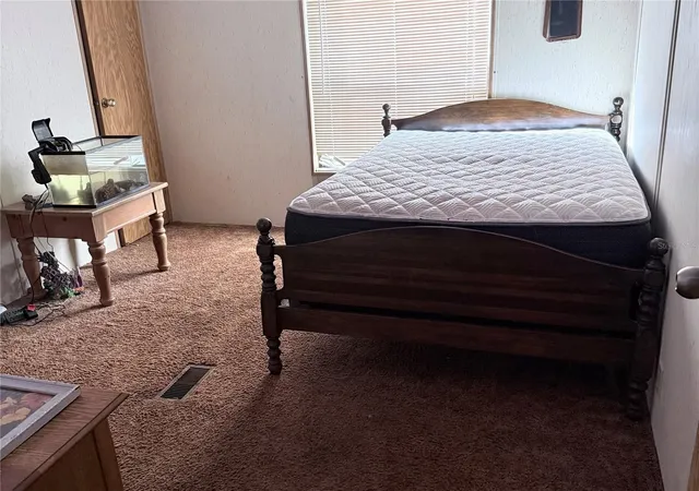 Photo 16 of Manufactured home for sale at 6861 NE 95th Court, BRONSON, FL 32621 | MLS# GC543434 | Listing updated on 2026-10-20