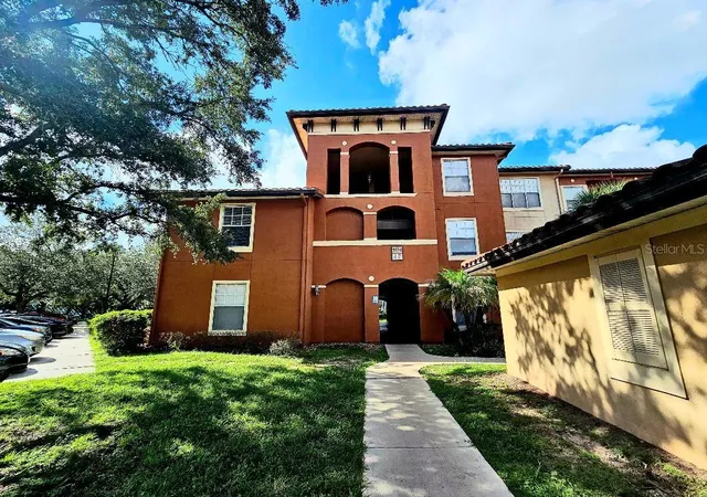 Photo 1 of Multi family home for sale at 5572 Metrowest Blvd #312, Orlando, FL 32811 | MLS# O6441001 | Listing updated on 2026-09-15