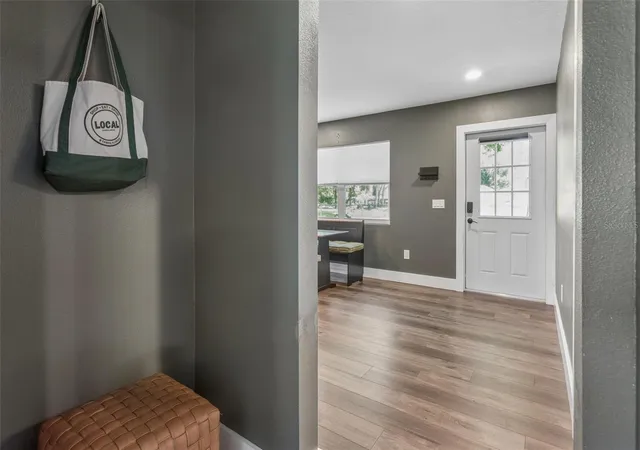 Photo 3 of Single family home for sale at 10420 N Hamner Ave, Tampa, FL 33612 | MLS# TB8547685 | Listing updated on 2026-10-06