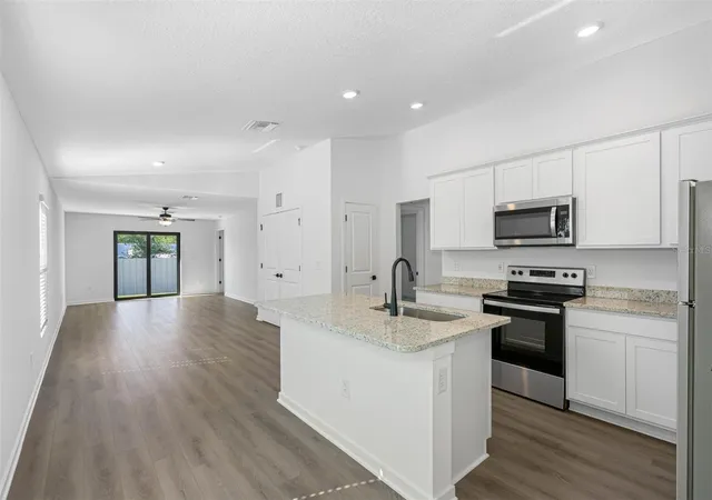 Photo 1 of Single family home for sale at 7249 Green Fern Dr, Lakeland, FL 33809 | MLS# TB8547750 | Listing updated on 2026-09-19