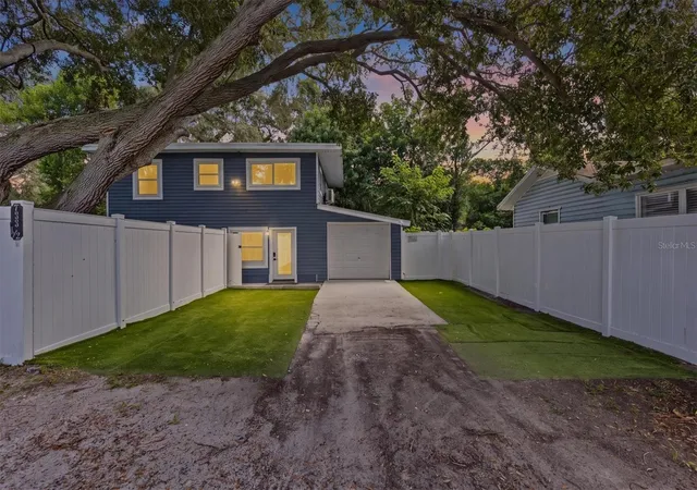 Photo 1 of Single family home for sale at 733 1/2 New Jersey St, Clearwater, FL 33756 | MLS# TB8547751 | Listing updated on 2026-09-12