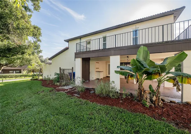 Photo 2 of Single family home for sale at 5 Loma Verde, Lakeland, FL 33813 | MLS# L4965002 | Listing updated on 2026-09-29
