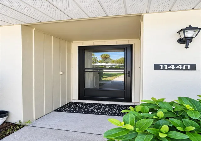 Photo 2 of Condo for sale at 11440 W Bayshore Dr #37, Crystal River, FL 34429 | MLS# L4965006 | Listing updated on 2026-10-01