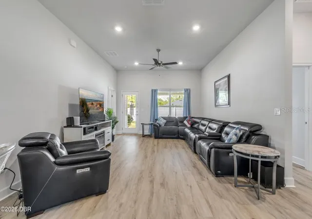 Photo 3 of Single family home for sale at 38 Sederholm Path, Palm Coast, FL 32164 | MLS# NS1089230 | Listing updated on 2026-09-21