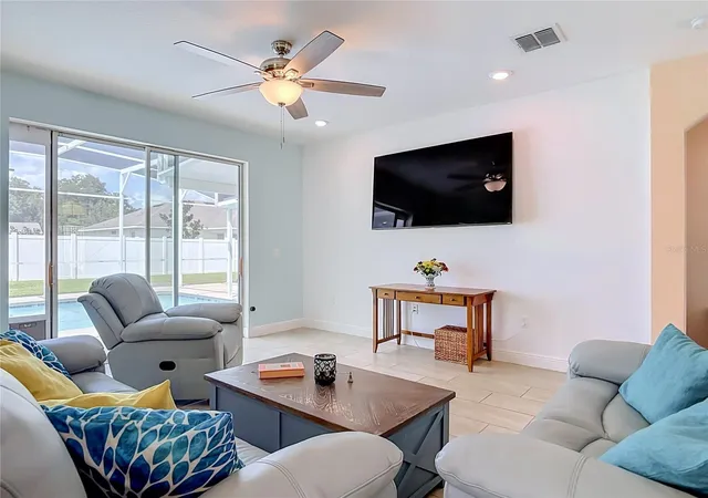 Photo 4 of Single family home for sale at 1611 Lady Fern Trl, Deland, FL 32720 | MLS# NS1089232 | Listing updated on 2026-09-21