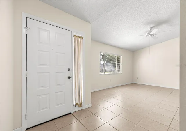 Photo 4 of Single family home for sale at 11284 SW 79th Avenue, Ocala, FL 34476 | MLS# OM732145 | Listing updated on 2026-09-15