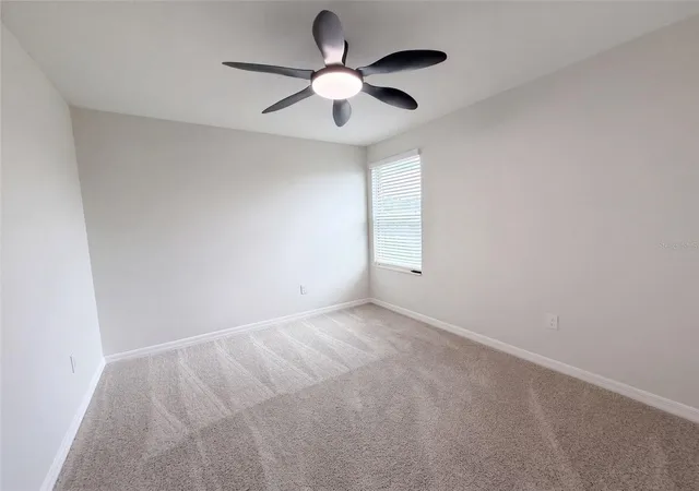 Photo 4 of Sale Pending at 10448 Carloway Hills Dr, Wimauma, FL 33598 | MLS# O6441302 | Listing updated on 2026-09-26
