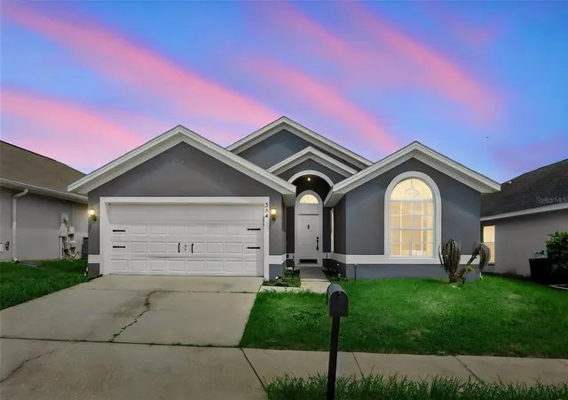 Photo 4 of Single family home for sale at 334 Brayton Ln, Davenport, FL 33897 | MLS# O6441349 | Listing updated on 2026-10-01