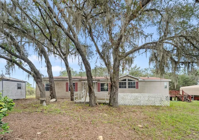 Manufactured home for sale at 12490 NE 75th Street, BRONSON, FL 32621 | MLS# GC543487