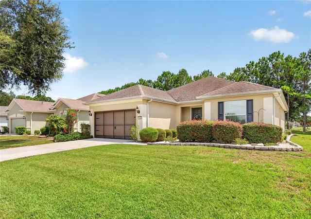Photo 3 of Single family home for sale at 9419 Sw 66th Loop, Ocala, FL 34481 | MLS# OM732184 | Listing updated on 2026-09-15