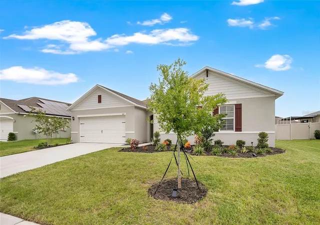 Photo 3 of Single family home for sale at 612 Auburn Grv Ter, Auburndale, FL 33823 | MLS# O6441450 | Listing updated on 2026-10-04