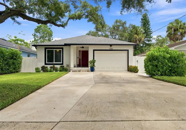 Photo 1 of Single family home for sale at 7308 S W Shore Blvd, Tampa, FL 33616 | MLS# TB8548281 | Listing updated on 2026-09-15