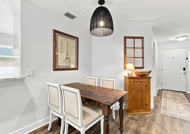 Photo 3 of Single family home for sale at 7308 S W Shore Blvd, Tampa, FL 33616 | MLS# TB8548281 | Listing updated on 2026-09-15