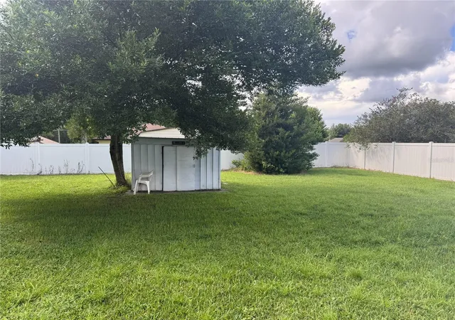 Photo 4 of Single family home for sale at 21570 SW Raintree St, Dunnellon, FL 34431 | MLS# OM732215 | Listing updated on 2026-09-21