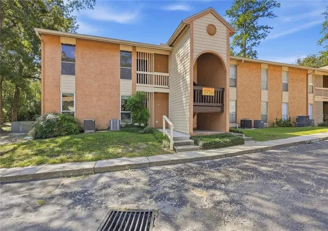 Condo for sale at 1810 NW 23rd Boulevard #225, GAINESVILLE, FL 32605 | MLS# GC543500