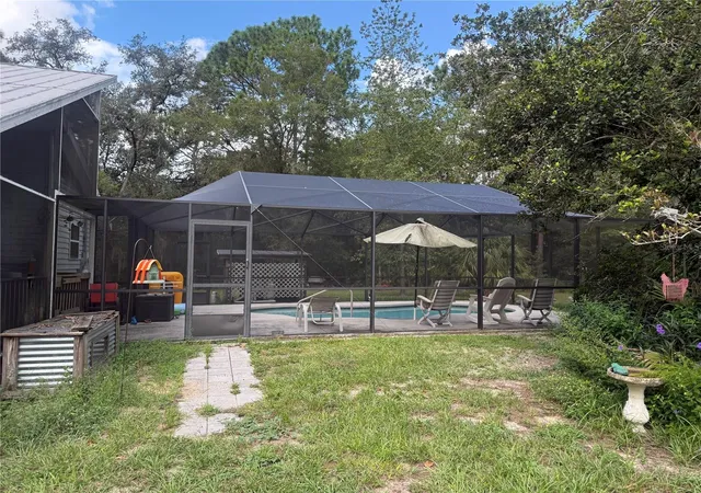 Photo 3 of Single family home for sale at 8459 W Oak St, Crystal River, FL 34428 | MLS# G5117773 | Listing updated on 2026-09-15