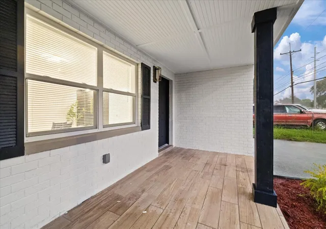 Photo 2 of Sale Pending at 3012 E Hanna Ave, Tampa, FL 33610 | MLS# TB8548414 | Listing updated on 2026-10-20