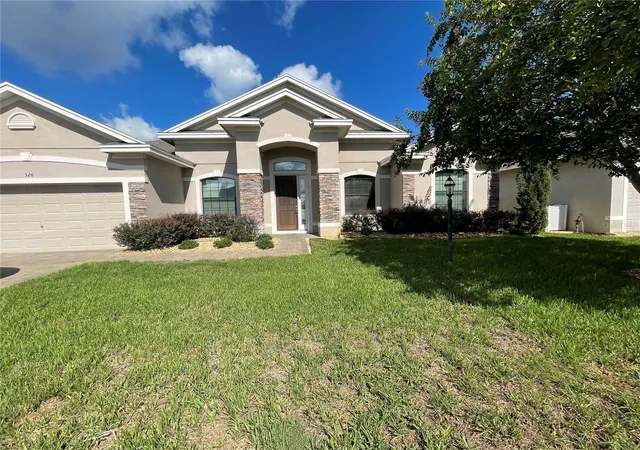Photo 3 of Single family home for sale at 326 Lake Mariana Way, Auburndale, FL 33823 | MLS# L4965057 | Listing updated on 2026-09-15