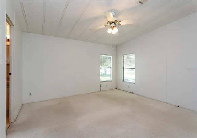 Photo 3 of Manufactured home for sale at 3833 Diamond Oak Way #500, Zellwood, FL 32798 | MLS# O6441700 | Listing updated on 2026-09-15