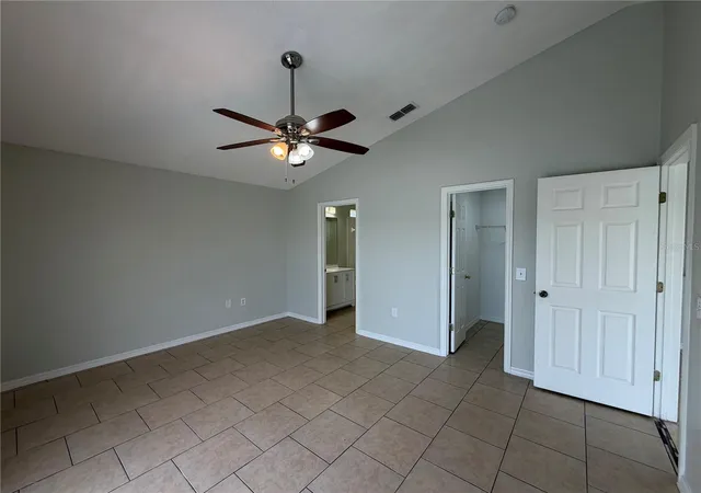 Photo 4 of Single family home for sale at 225 Southbridge Cir, Kissimmee, FL 34744 | MLS# O6441701 | Listing updated on 2026-10-20