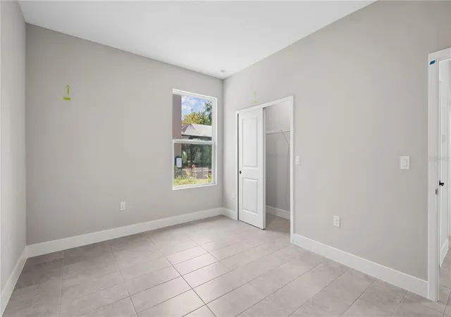 Photo 2 of Single family home for sale at 9964 Sw 39th Terrace, Ocala, FL 34476 | MLS# OM732266 | Listing updated on 2026-09-15