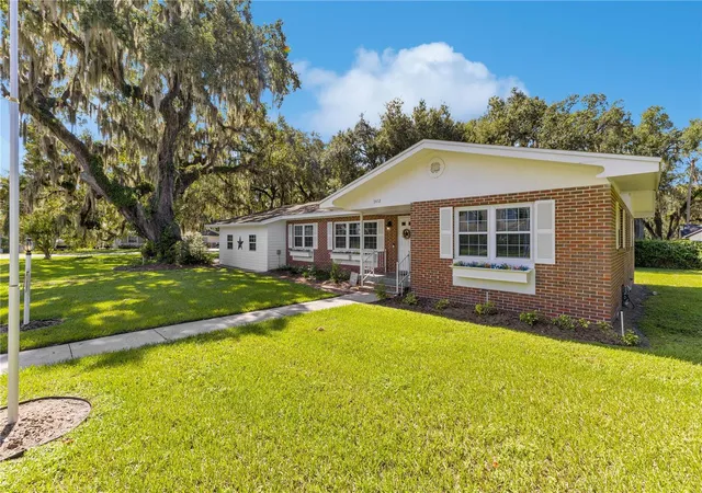 Photo 2 of Single family home for sale at 1412 Lakeview Ave, Kissimmee, FL 34744 | MLS# S5157568 | Listing updated on 2026-10-08