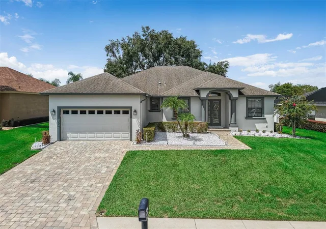 Photo 2 of Single family home for sale at 5455 Pebble Beach Dr, Lakeland, FL 33812 | MLS# O6441798 | Listing updated on 2026-09-25