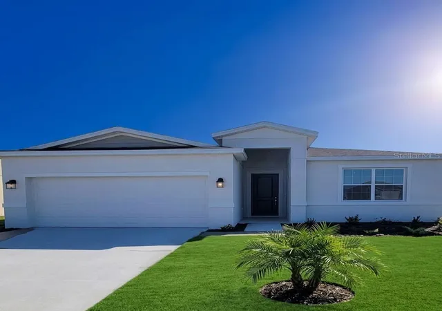Photo 2 of Single family home for sale at 1971 Pond Pine Ct, HAINES CITY, FL 33844 | MLS# O6441841 | Listing updated on 2026-10-08