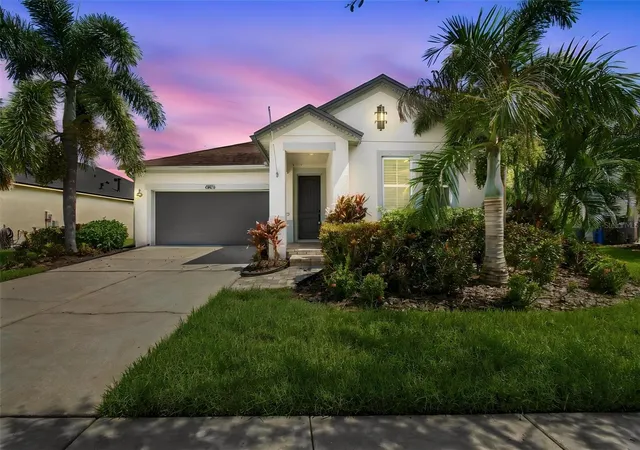 Photo 1 of Single family home for sale at 6805 Park Strand Dr, Apollo Beach, FL 33572 | MLS# TB8548677 | Listing updated on 2026-10-03
