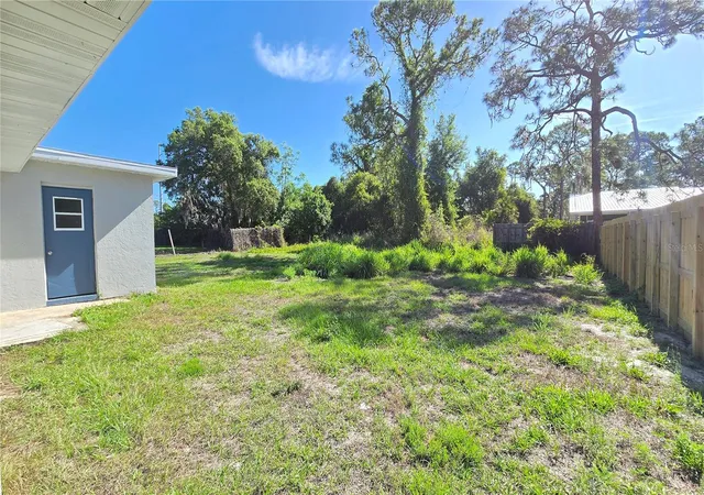 Photo 3 of Multi family home for sale at 608 Jupiter Ave Nw, Lake Placid, FL 33852 | MLS# P4939890 | Listing updated on 2026-09-15