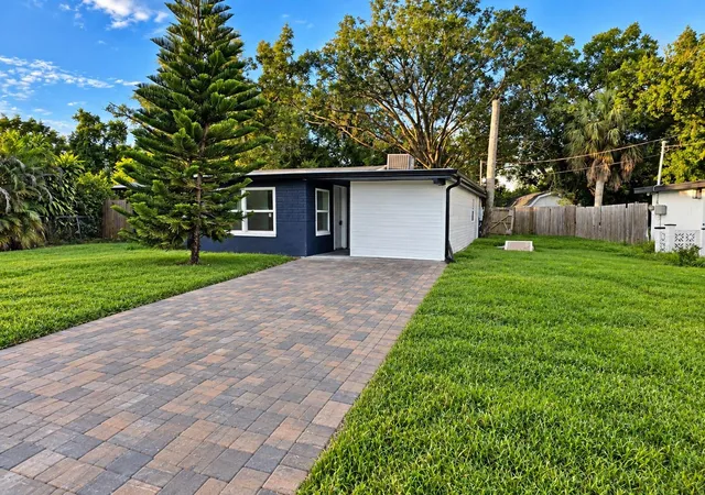 Photo 1 of Single family home for sale at 5718 Mallow St, New Port Richey, FL 34652 | MLS# TB8548698 | Listing updated on 2026-10-06