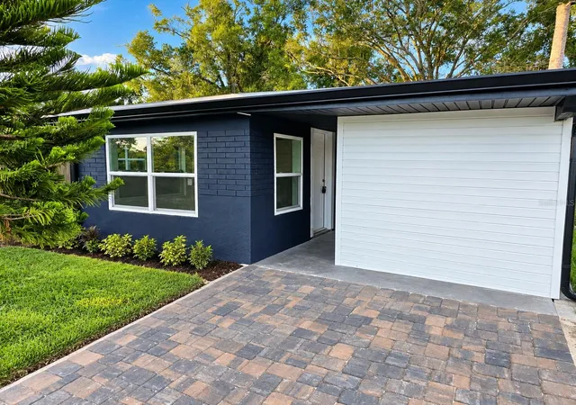 Photo 2 of Single family home for sale at 5718 Mallow St, New Port Richey, FL 34652 | MLS# TB8548698 | Listing updated on 2026-10-06