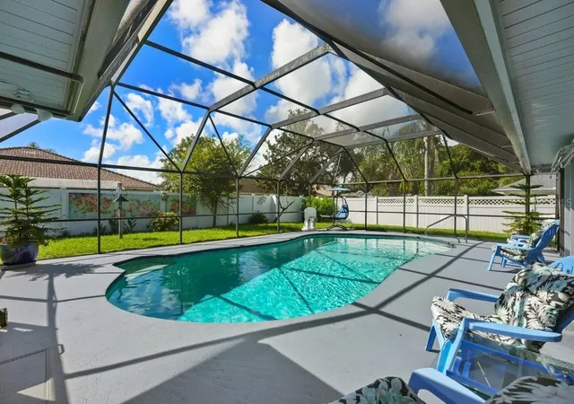 Photo 2 of Single family home for sale at 7 Folcroft Ln, Palm Coast, FL 32137 | MLS# NS1089259 | Listing updated on 2026-09-15