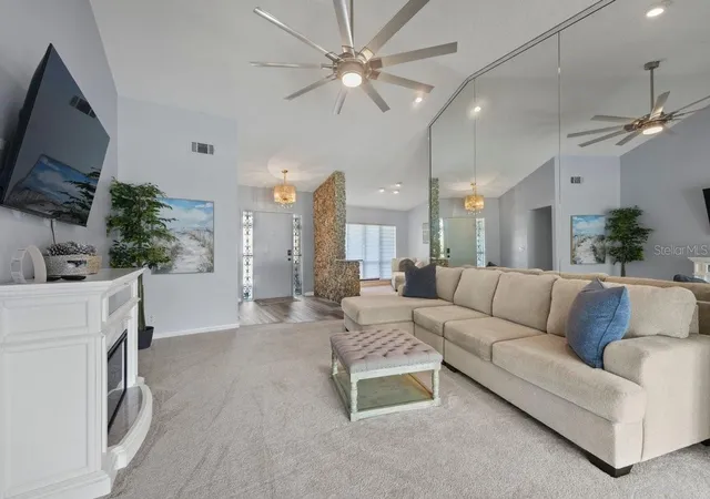 Photo 3 of Single family home for sale at 7 Folcroft Ln, Palm Coast, FL 32137 | MLS# NS1089259 | Listing updated on 2026-09-15