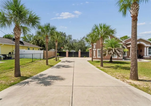 Single family home for sale at 11309 Lapwing Rd, WEEKI WACHEE, FL 34614 | MLS# TB8548713