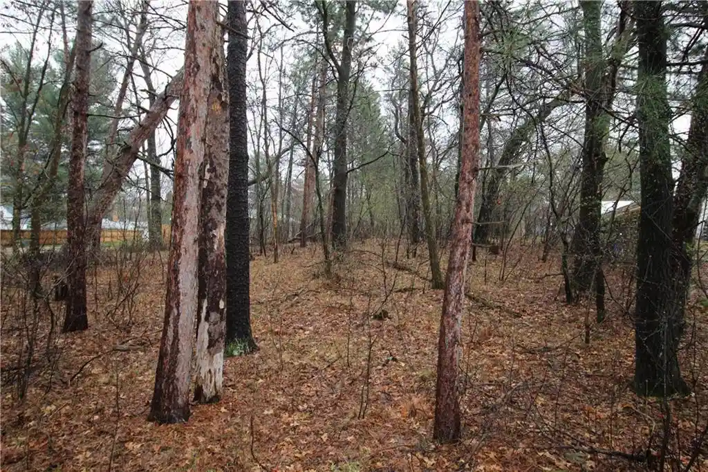 Photo 4 of Land for sale at 3917 North Shore Dr, Eau Claire, WI 54703 | MLS# 1572344 | Listing updated on 2026-09-30