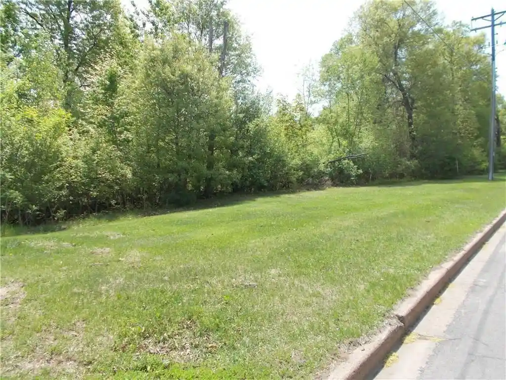 3rd image of Lots 1-4 Tainter Street Street, Menomonie, WI 54751 | MLS# 1580823