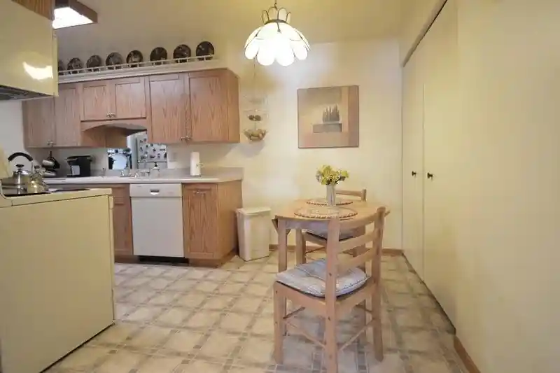 Photo 2 of Condominium at 6440 W Howard Ave Ave #203, Milwaukee, WI 53220 | MLS# 1567466 | | Sold on 2018-03-16