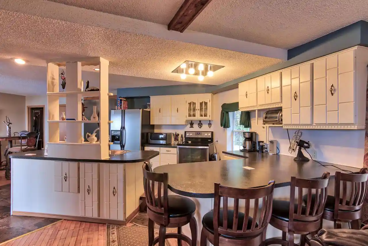 Photo 3 of Single Family Residence at 911 Mississippi Ln, Brownsville, MN 55919 | MLS# 1581049 | | Sold on 2018-07-18