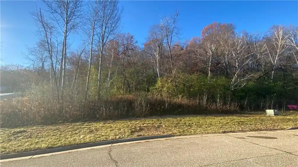 Photo 4 of Land for sale at 4419 Twin Oaks Court Court, Eau Claire, WI 54701 | MLS# 1587245 | Listing updated on 2026-04-29