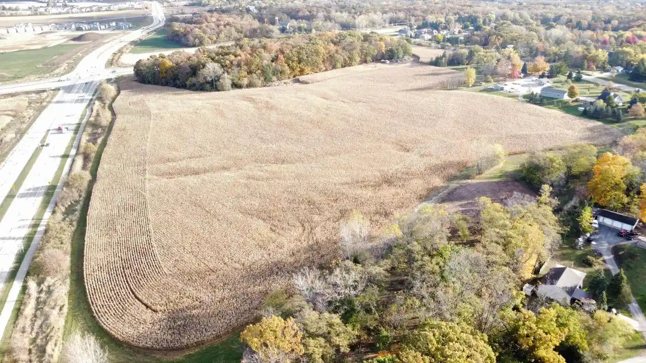 Homes for sale in Kenosha, WI | 220 Old Green Bay Road Road, Kenosha, WI 53144 | MLS# 1941100