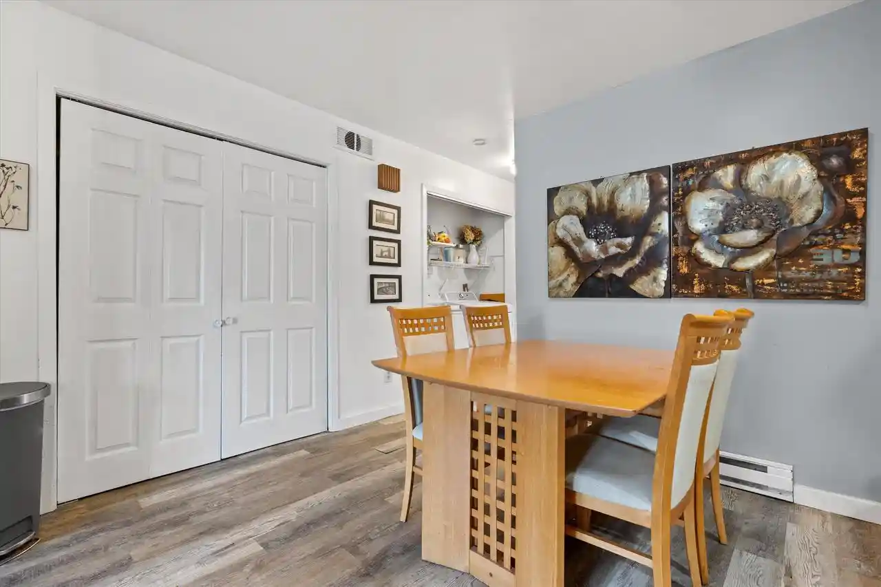 19th image of 643 Meadow Lane Lane, Burlington, WI 53105 | MLS# 1941140